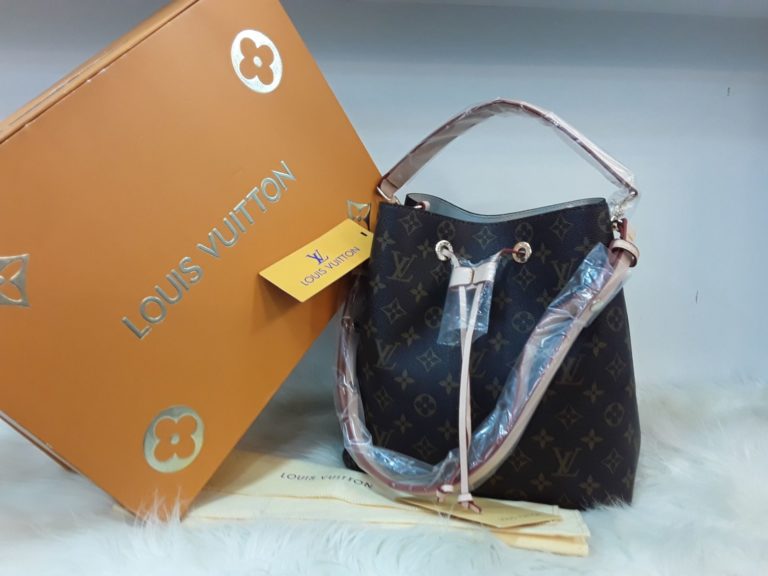 louis vuitton canta suni deri neonoe torba buzmeli cift askili monogram krem 26x26
