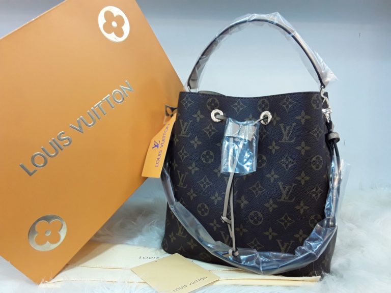 louis vuitton canta suni deri neonoe torba buzmeli cift askili monogram vizon 26x26