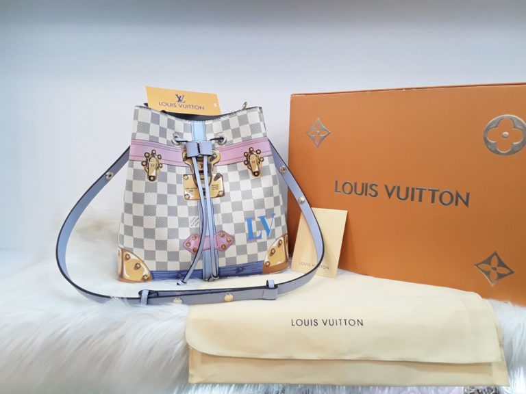 louis vuitton canta suni deri neonoe torba buzmeli damier beyaz mavi 26x26