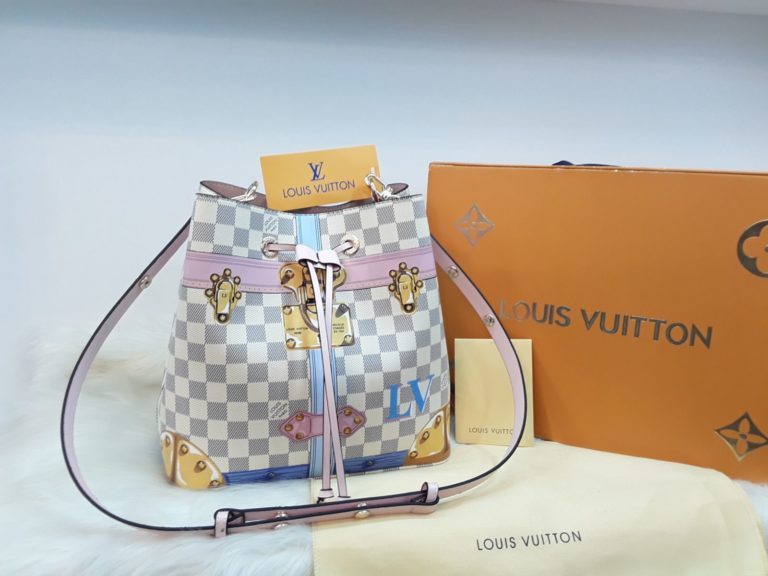 louis vuitton canta suni deri neonoe torba buzmeli damier beyaz pembe 26x26