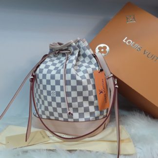 louis vuitton canta suni deri noe damier beyaz torba model buyuk boy 28x36