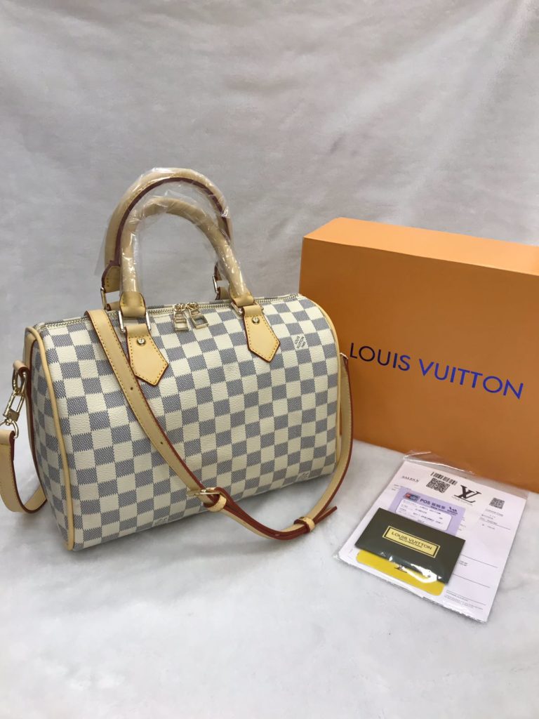 louis vuitton canta suni deri speedy capraz aski  damier beyaz 30