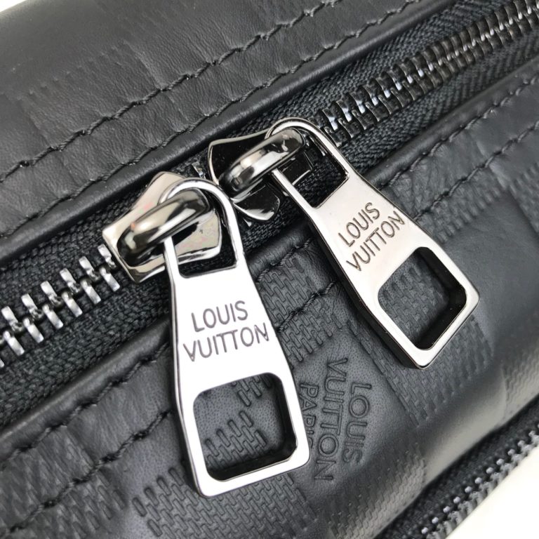 louis vuitton canta toiletry erkek el cantasi infini siyah 24x14