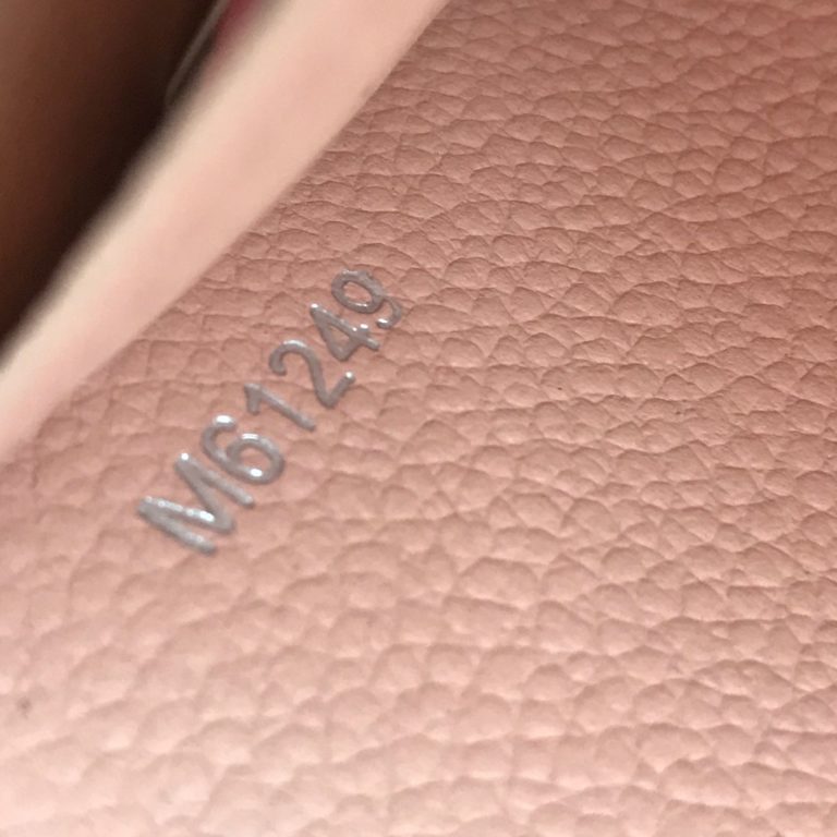 louis vuitton cuzdan MyLockme pudra pembe 19x11