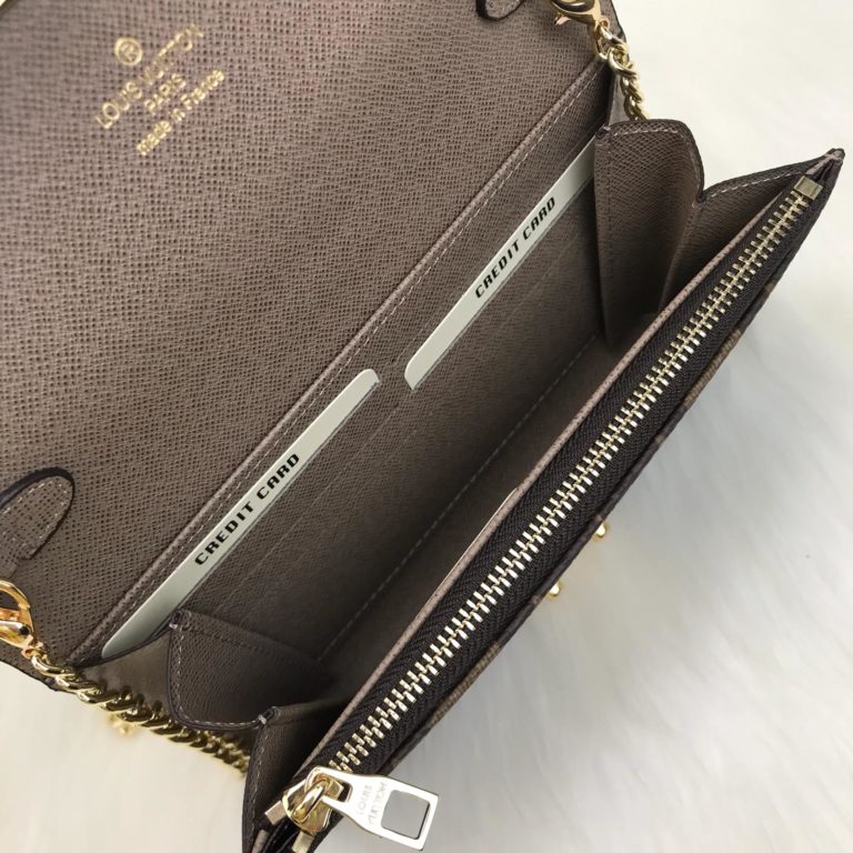 louis vuitton cuzdan Pallas zincirli piton siyah beyaz 19x13