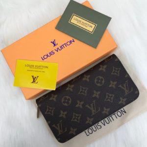 louis vuitton cuzdan Zippy monogram 20x11