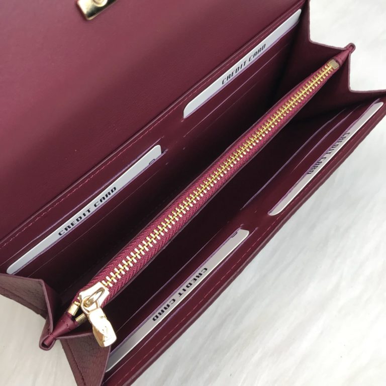 louis vuitton cuzdan capucines bordo 20x11