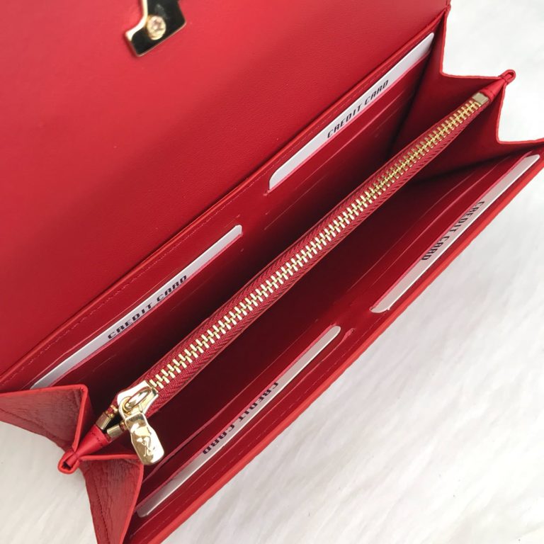louis vuitton cuzdan capucines kirmizi 20x11