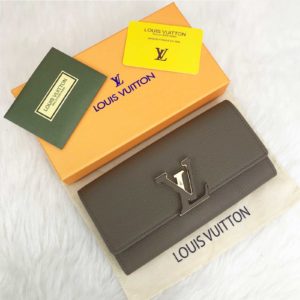 louis vuitton cuzdan capucines vizon 20x11