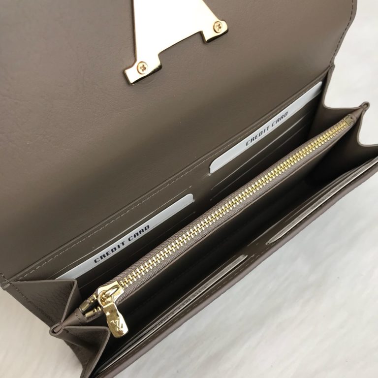 louis vuitton cuzdan capucines vizon 20x11