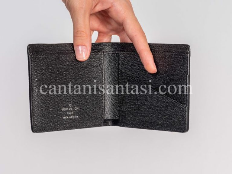 louis vuitton cuzdan erkek kirmizi beyaz logolu classic