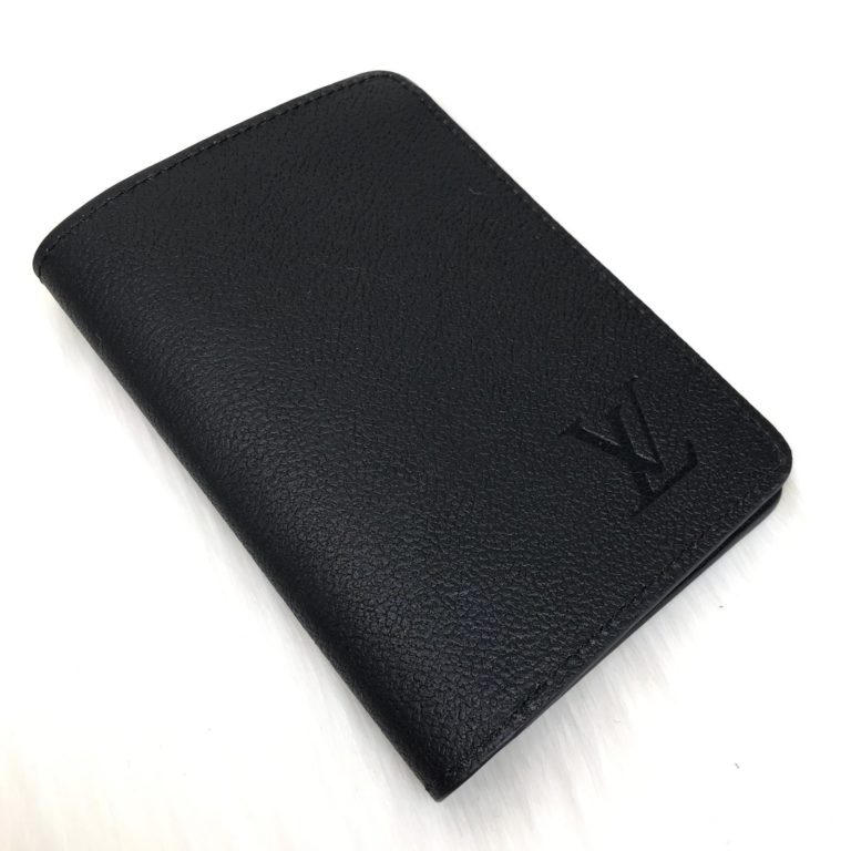 louis vuitton pasaport kilifi classic siyah 13x10cm