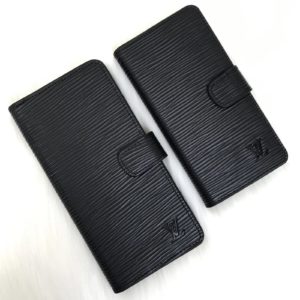 louis vuitton telefon kilifi iphone 8 siyah kapakli kartlik mevcut