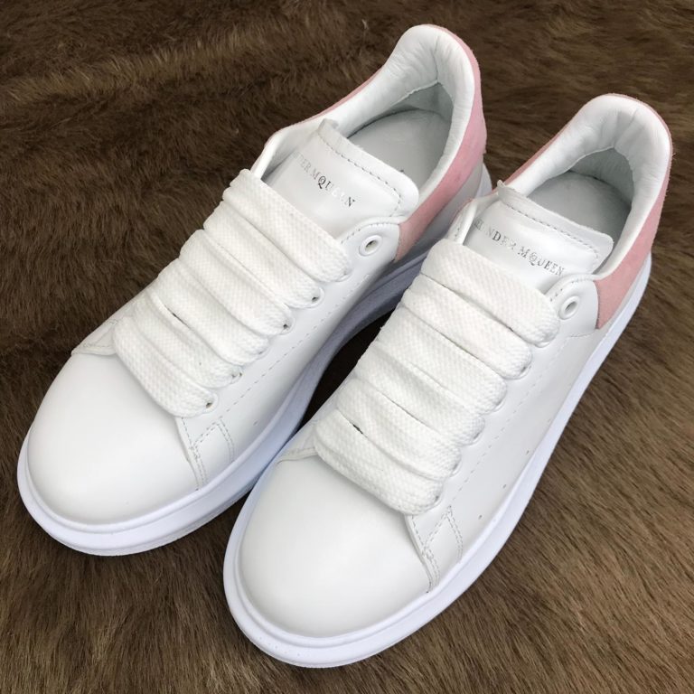 Alexander McQueen Spor Ayakkabi Sneaker Arkasi pembe suet