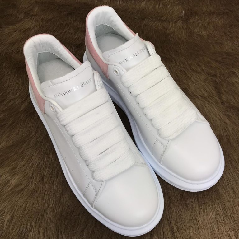 Alexander McQueen Spor Ayakkabi Sneaker Arkasi pembe suet