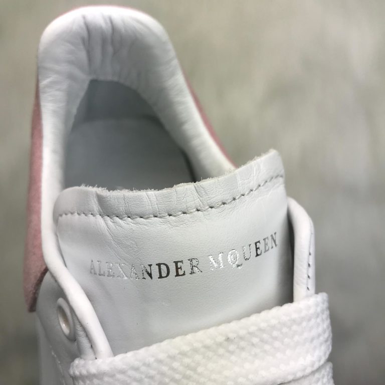 Alexander McQueen Spor Ayakkabi Sneaker Arkasi pembe suet