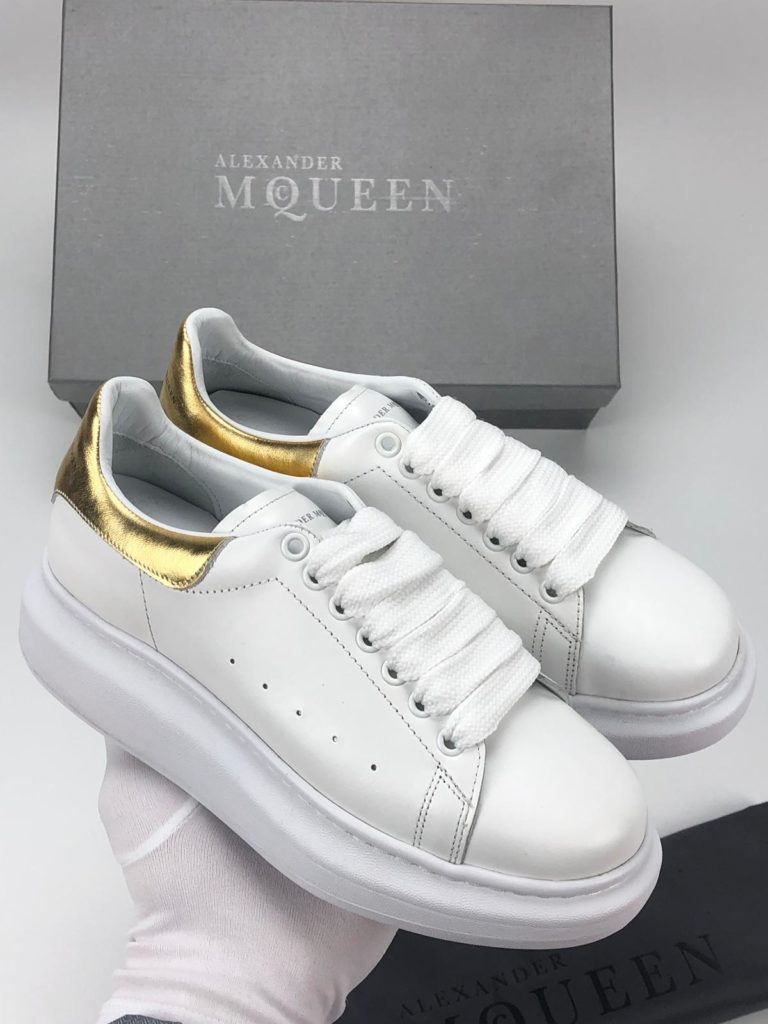 Alexander McQueen Spor Ayakkabi Sneaker beyaz gold