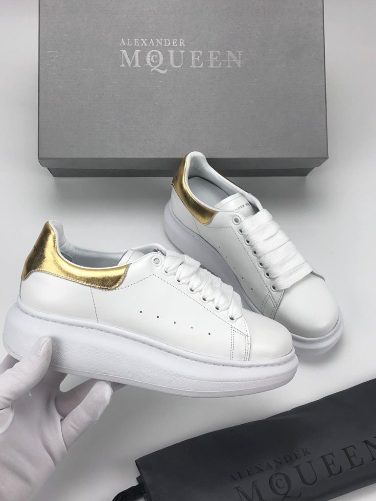 Alexander McQueen Spor Ayakkabi Sneaker beyaz gold