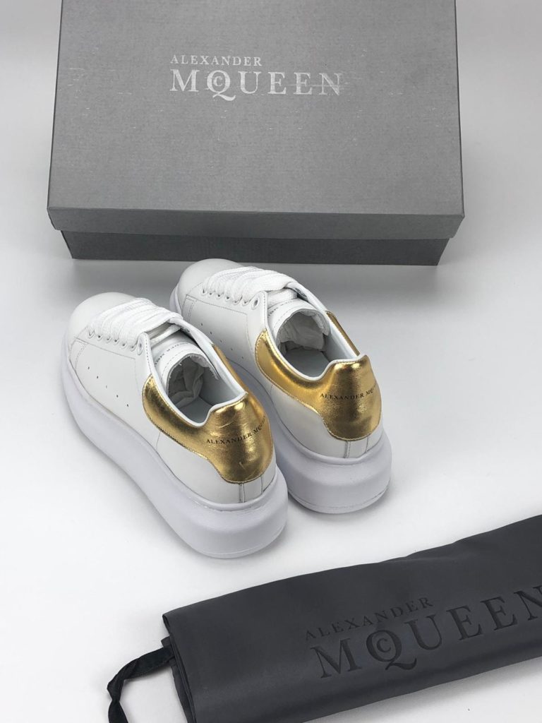 Alexander McQueen Spor Ayakkabi Sneaker beyaz gold