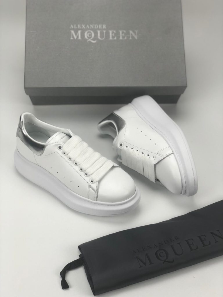 Alexander McQueen Spor Ayakkabi Sneaker beyaz silver