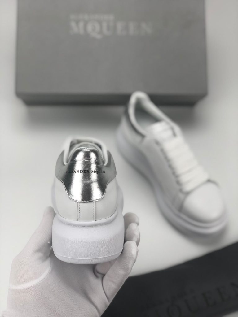 Alexander McQueen Spor Ayakkabi Sneaker beyaz silver