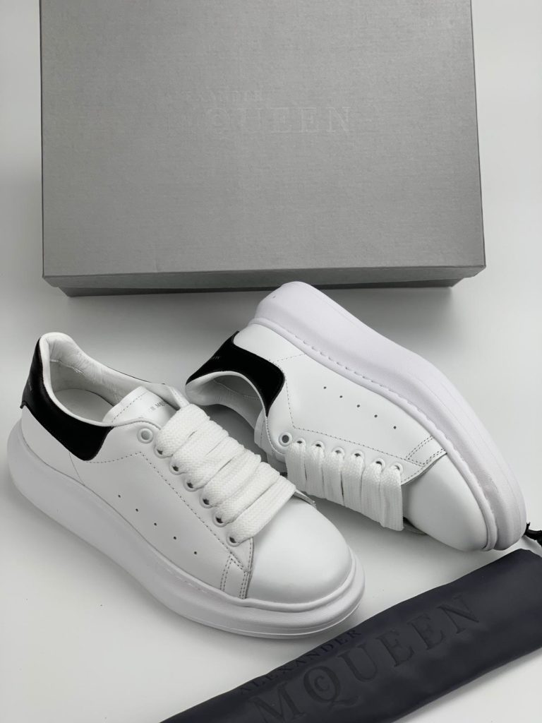 Alexander McQueen Spor Ayakkabi Sneaker siyah beyaz