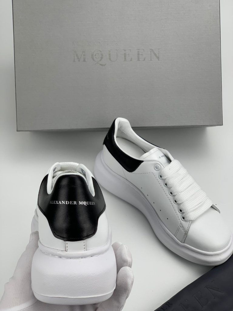 Alexander McQueen Spor Ayakkabi Sneaker siyah beyaz