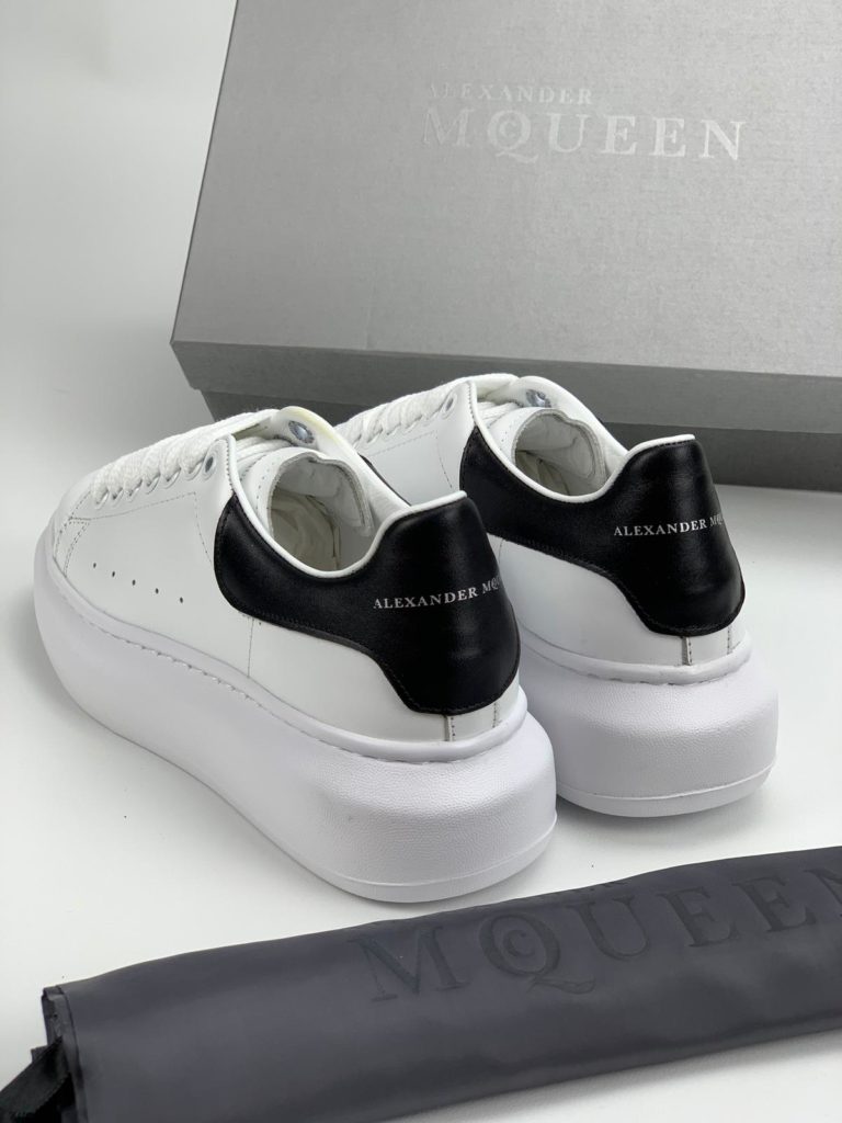 Alexander McQueen Spor Ayakkabi Sneaker siyah beyaz