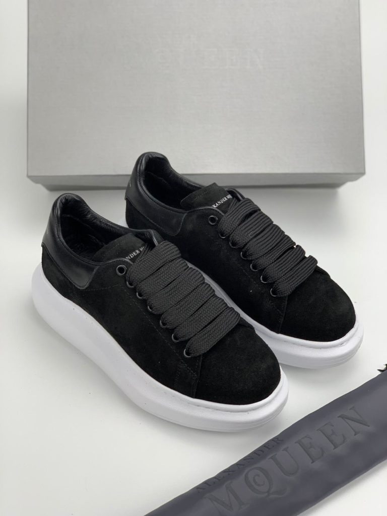 Alexander McQueen Spor Ayakkabi suet Sneaker siyah