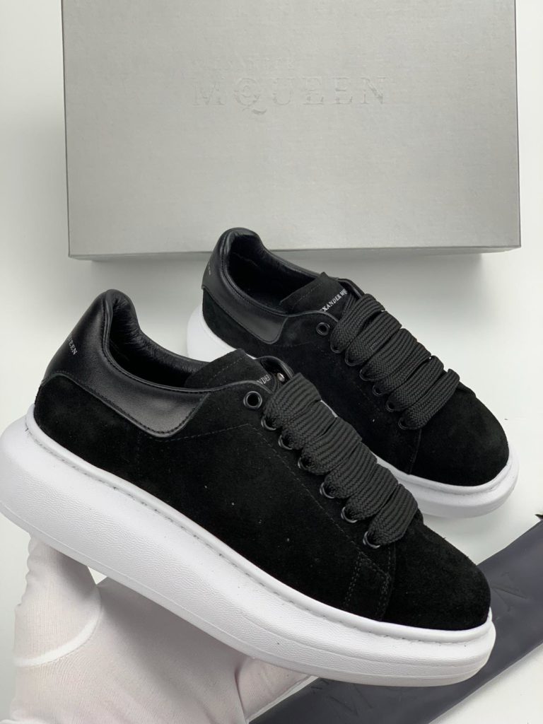 Alexander McQueen Spor Ayakkabi suet Sneaker siyah