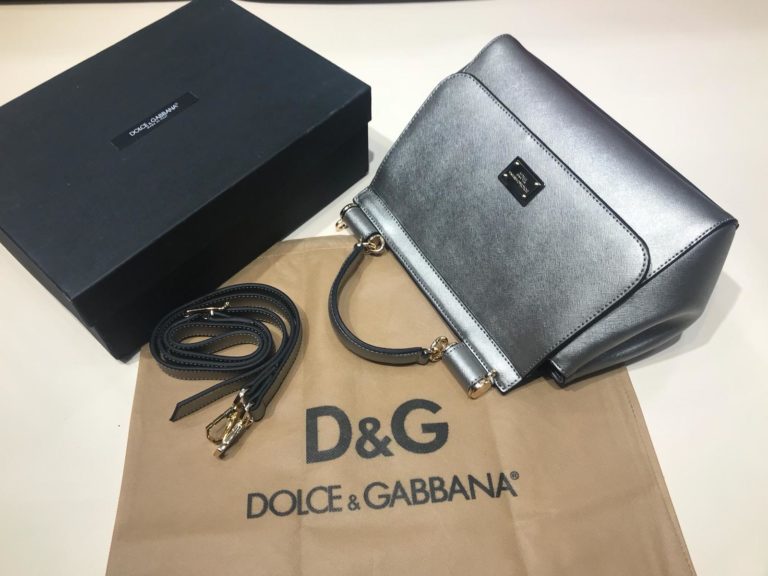 Dolce Gabbana suni deri canta askili buyuk boy gumus renk 30x25