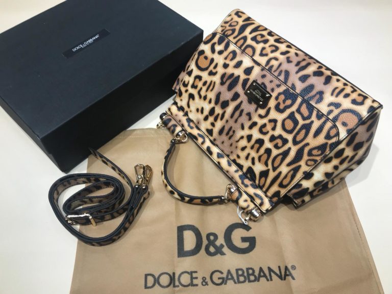 Dolce Gabbana suni deri canta askili buyuk boy leopar desenli 30x25