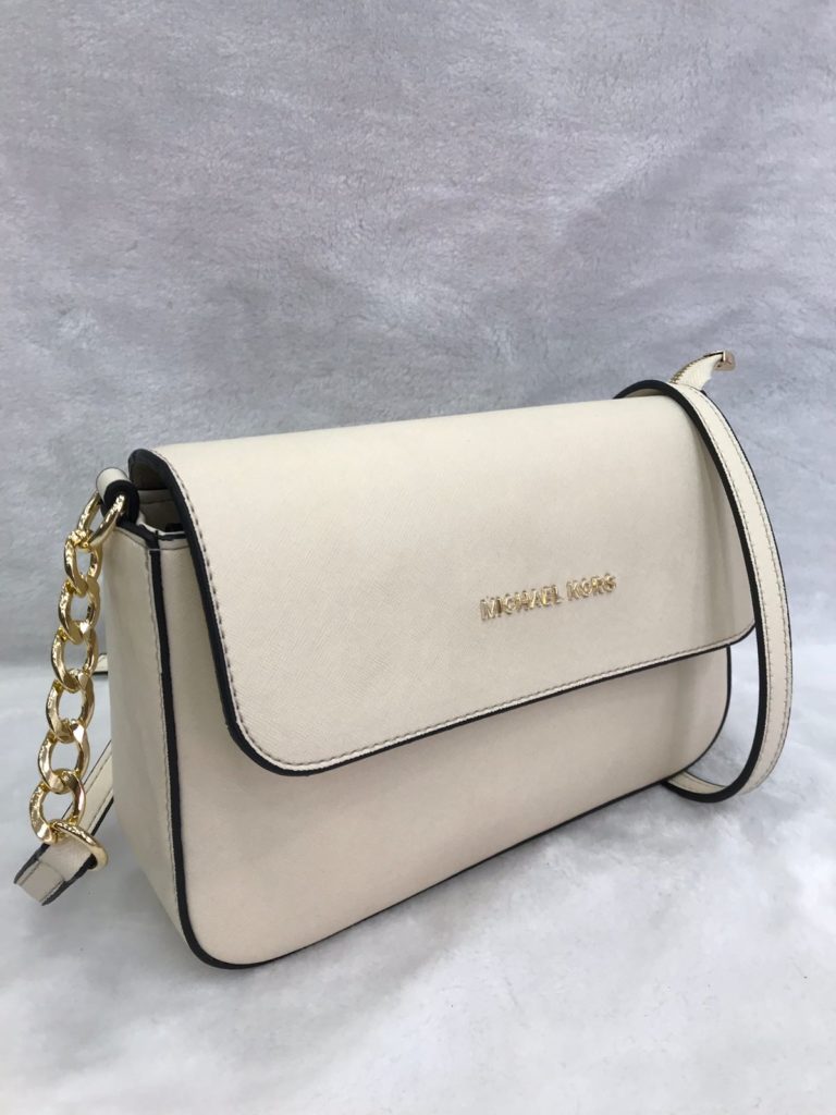 Michael kors canta suni deri postaci capraz aski kapakli krem