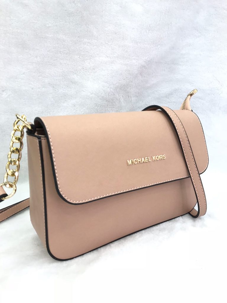 Michael kors canta suni deri postaci capraz aski kapakli pudra pembe