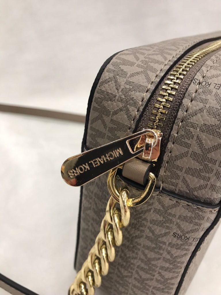 Michael kors canta suni deri postaci capraz askili baskili gri