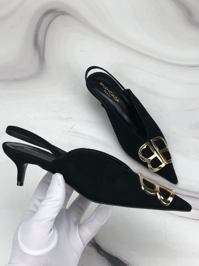 balenciaga ayakkabi topuklu