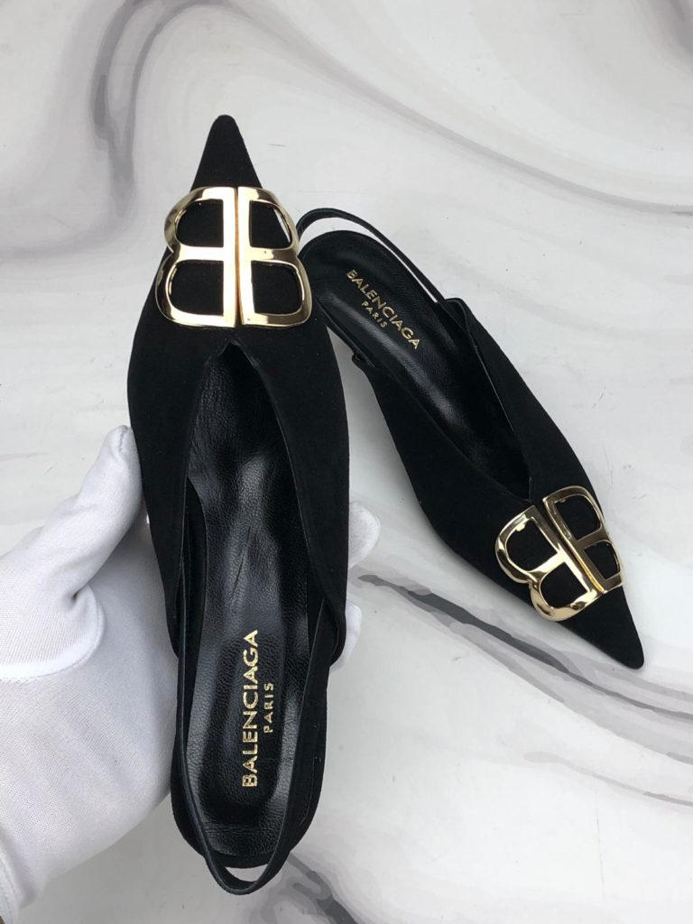 balenciaga ayakkabi topuklu