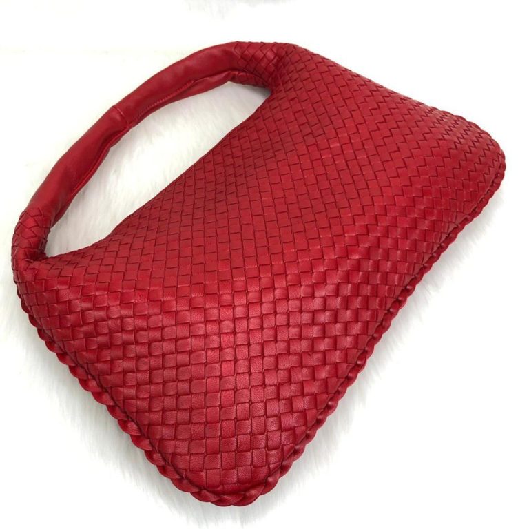 bottega veneta canta kirmizi 50x20