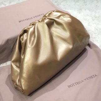 bottega veneta canta pouch duz gold 35x20