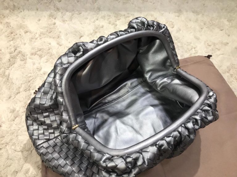 bottega veneta canta pouch silver orgulu 35x20
