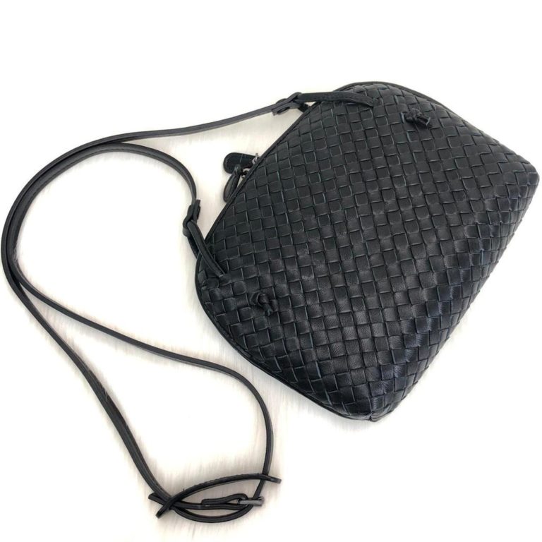 bottega veneta canta siyah postaci Nodini 24x20