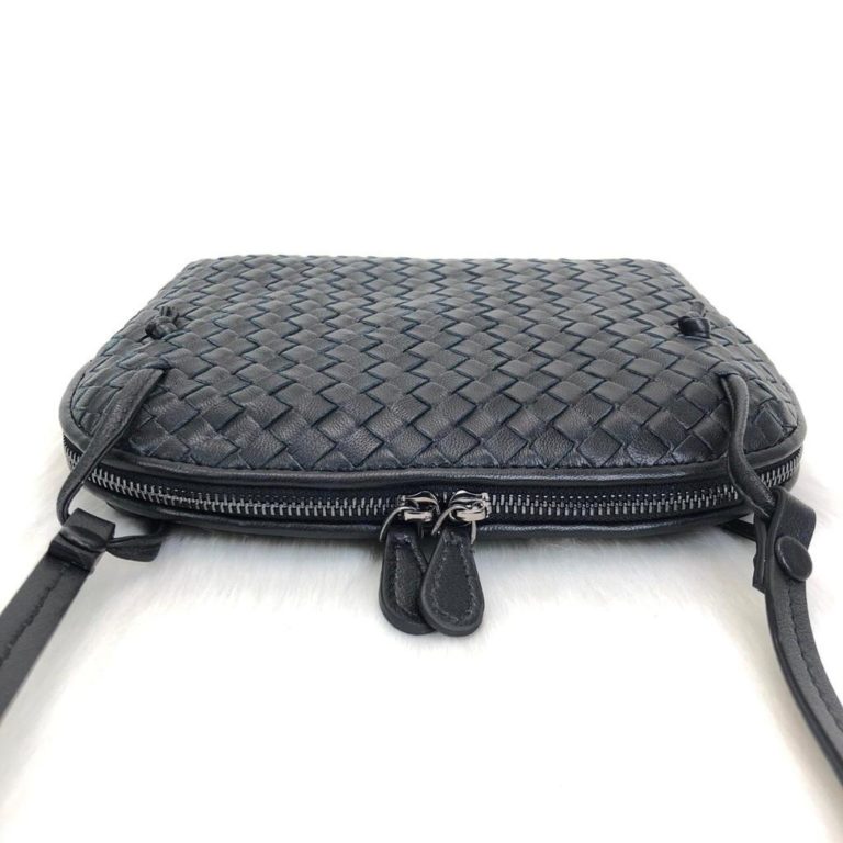 bottega veneta canta siyah postaci Nodini 24x20