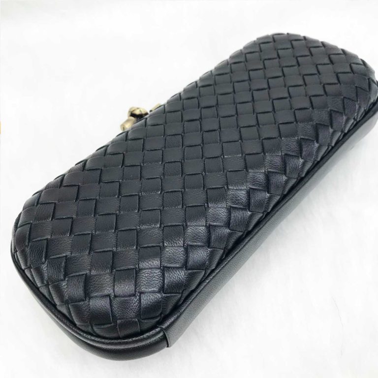 bottega veneta canta stretch knot clutch buyuk boy siyah 25x9