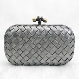 bottega veneta canta stretch knot clutch kucuk boy lame 18x11