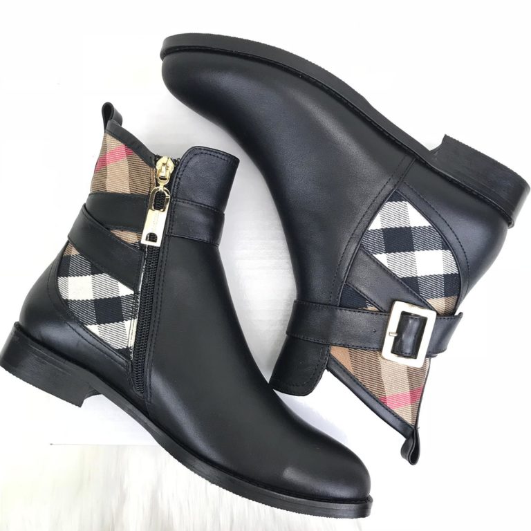 burberry bot siyah ekose