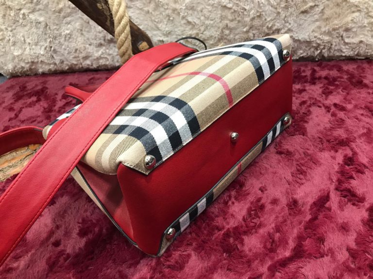 burberry canta ekose desen kirmizi suni deri