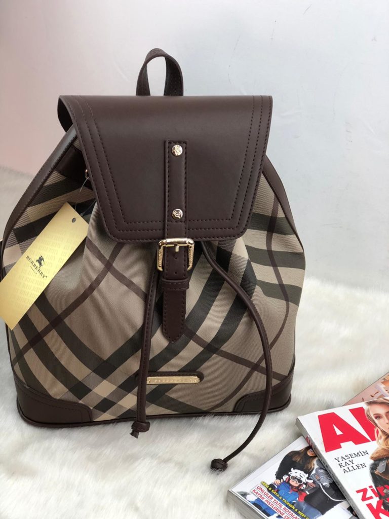 burberry canta suni deri sirt backpack ekose kahve vizon