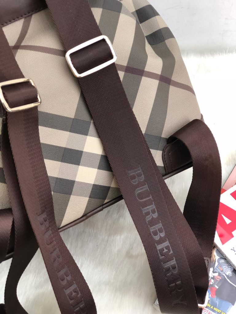 burberry canta suni deri sirt backpack ekose kahve vizon