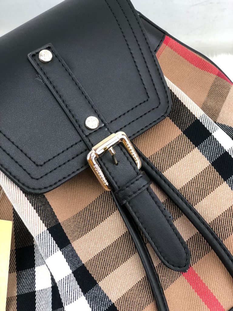 burberry canta suni deri sirt backpack ekose siyah