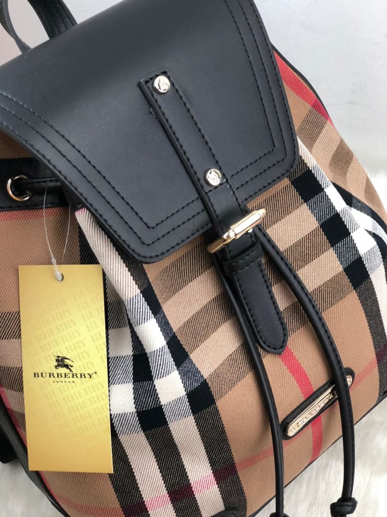burberry canta suni deri sirt backpack ekose siyah